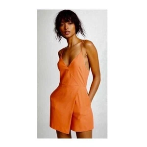 Alice & Olivia Emery Fitted Skort Romper Size 2 Orange Womens Crepe Shorts - Picture 1 of 17