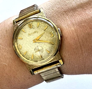 Vintage Bulova M3 17j Swiss Men's Mechanical Watch 11AF Gold Tone Runs - Picture 1 of 16