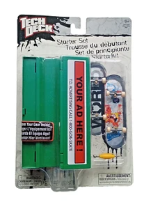 TECH DECK STARTER SET 2 SKATEBOARDS & STORAGE CASE WORLD INDUSTRIES - Picture 1 of 4