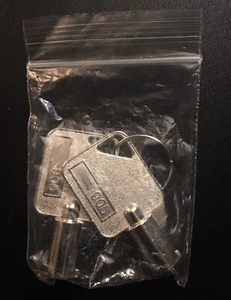 Guitar Case Key 905 for Fender Guitar Case - Picture 1 of 7