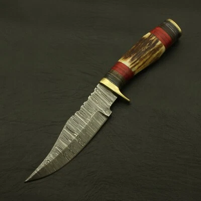 Custom Hand Forged Damascus Steel Hunting Knife Handle made of stag/Antler - Image 1 of 4