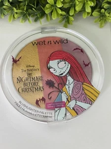 Wet n Wild DISNEY NIGHTMARE BEFORE CHRISTMAS Sally Blushlighter Blush Palette! - Picture 1 of 5