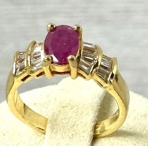 Anillo vintage de oro de 14 quilates de los años 50 sobre rubí de ley zafiro blanco baguette talla 5,75 - Imagen 1 de 9