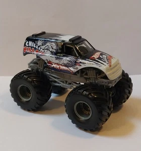 1/64 Vintage 2000 Hot Wheels Monster Jam Diecast Chillin Villain Truck - Picture 1 of 4