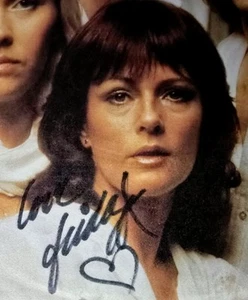 Original Anni-Frid/ABBA - Autogramm auf Single "GIMME, GIMME, GIMME" via venue - Bild 1 von 2