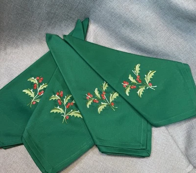 New Set 4 Christmas Green Embroidered Linen Holly Berry Leaves Table Napkins - Image 1 of 4