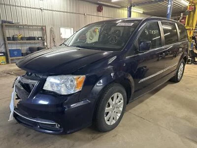 Conjunto de cremallera y piñón usado se adapta a: Chrysler Town & Country 2014 grado B Foto 1 de 4