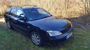 Ford Mondeo 2,5 L V6 - Bild 1 von 9