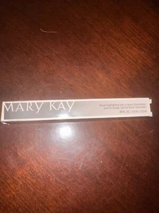 New In Box Mary Kay Facial Highlighting Pen Shade 3 #019031 - Picture 1 of 1