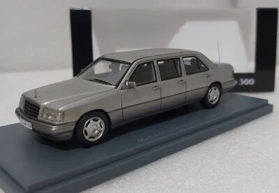 Mercedes-Benz V124 Lang Limousine Silver 1990 1:43 Neo 44308 1 of 300 PC RARITY! - Image 1 of 4
