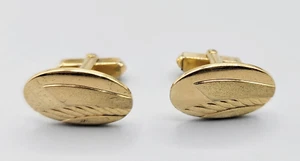 Vintage Anson Gold Tone Oval Embossed Metal Cufflinks - Picture 1 of 3