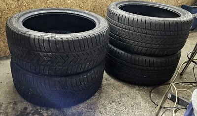 Satz 4x Winterreifen Pirelli Scorpion 275/40R21 & 315/35R21 - Bild 1 von 4