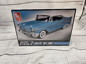 Kit maquette Chevrolet Bel Air 1957 AMT 1:25 - Photo 1/5