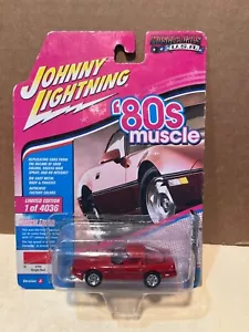 1/64 JOHNNY LIGHTNING MUSCLE CARS USA 1988 CHEVROLET CORVETTE BRIGHT RED READ - Picture 1 of 3
