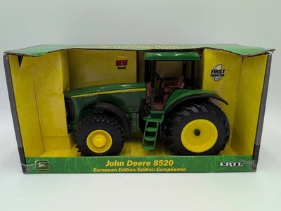 1/16 Ertl Farm Toy John Deere 8520 Tractor European Edition - Image 1 of 4