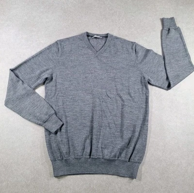 Suéter Jersey Jaeger Para Hombres Cuello en V Mediano 100% Lana Merino Gris Ligero Foto 1 de 4