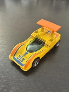 Hot Wheels Redline Winnipeg Flying Colors Yellow *NM* HK - Picture 1 of 8