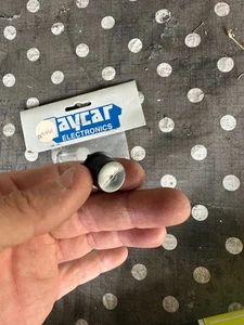 Jaycar Speaker Grill Peg pack of 4 - Picture 1 of 5