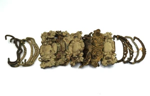 Lote de tiradores de cajón tocador de latón victoriano antiguo ornamentado rescatado - Imagen 1 de 7