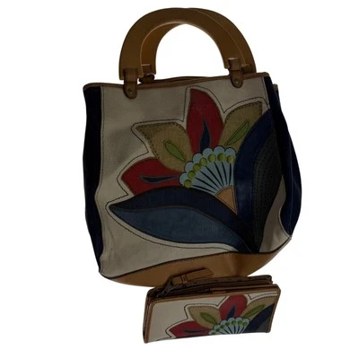 Relic Floral Canvas & Faux Leather Bag Purse Matching Wallet Polka Dot Lining - Image 1 of 4