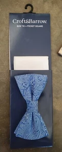 NIP Croft and Barrow Men's Designer Paisley Blue BOW TIE & White Pocket Square - Picture 1 of 5