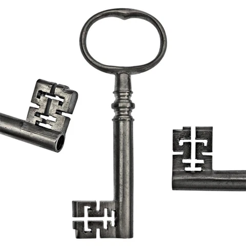 Antique Key - Victorian STRONGBOX / DOOR / CHEST Key 4½" - ref.k703 Cover