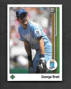 GEORGE BRETT   1989 UPPER DECK #215 KANSAS CITY ROYALS     FREE COMBINED S/H