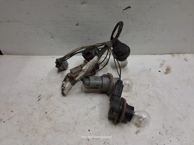 01 02 03 04 Chrysler 300M arnés de cableado de luz trasera izquierda o derecha OEM Foto 1 de 2