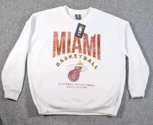 NBA Miami Heat Crew Neck Sweatshirt Color White  Unisex Size Medium NWT - Picture 1 of 6