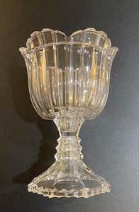 Portavelas con patas de cristal Fifth Avenue Ltd -Huracán- 8 1/2 pulgadas de alto nuevo - Imagen 1 de 6