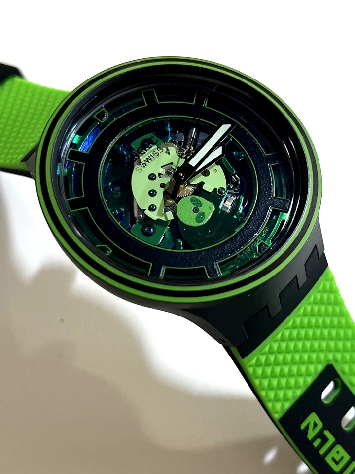 SWATCH BIG BOLD "COME IN PEACE" - SB01B125