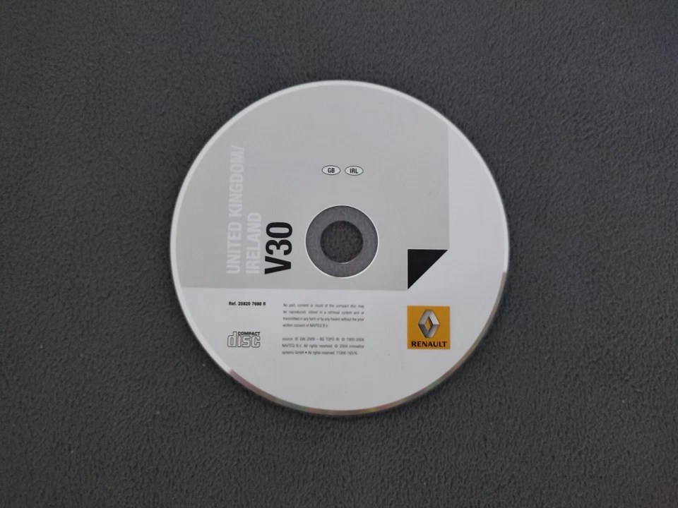 CD Renault Carminat Navigation Informee 2 United Kingdom UK Ireland 2011 V30 - Bild 1 von 1