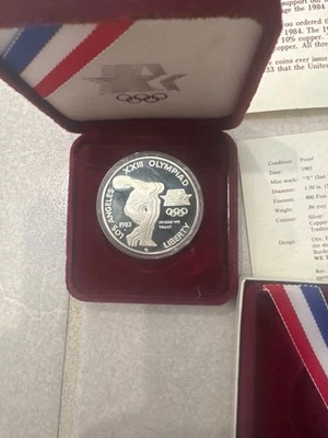 Moneda a prueba de dólar de plata olímpica 1983 con caja original, exhibición y certificado Foto 1 de 3