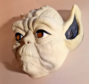 MASQUE PICCOLI PEZZI - YODA STAR WARS - Picture 1 of 3