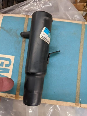 NOS GM 1964 65 66 67 corvette steel oil filler tube and cap 327 250 300 3846123 - Image 1 of 4