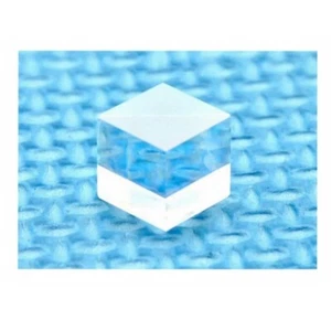 PBS 450nm-650nm Blue Red Polarizing Beam Splitter Broadband Transparent 10X10mm - Picture 1 of 3