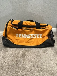 Nike Max Air Vapor Duffle Bag Travel - Picture 1 of 6