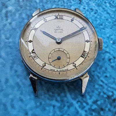 Vintage Smiths De Luxe Hand-Winding Men's Wristwatch - Image 1 of 4
