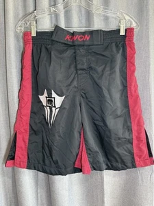 Kwon Black And Red Shorts Tae Kwon Do Men’s Size Large Karate - Picture 1 of 7