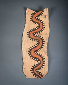 PAINTED TAPA CLOAK, Eastern Highlands, Papua New Guinea - Picture 1 of 3
