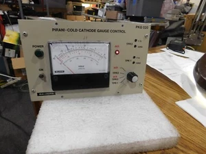 Balzers Model: PKG 020 Pirani - Cold Cathode Gauge Controller - Picture 1 of 6