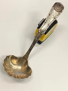 Antique - Tiffany & Co WAVE EDGE Sea Shell Sterling Silver Ladle - Scalloped - Picture 1 of 6