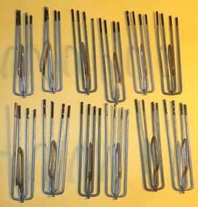 12 ganchos antiguos vintage para cortinas de 3"-3-1/4 para cortinas plisadas 4 puntas negras - Imagen 1 de 4