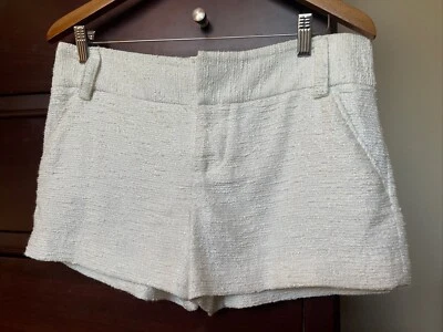 Pantalones cortos para mujer Alice + Olivia de vestir blancos talla 8 Foto 1 de 4