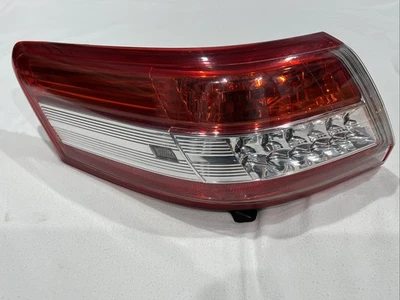 Toyota Camry 2010 10 2011 11 conductor/cuarto lateral izquierdo MTD luz trasera OEM Foto 1 de 4