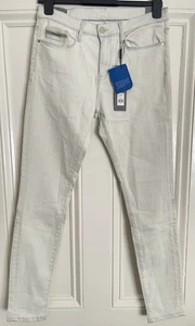 Pantalones de mezclilla ajustados de tiro alto talla 28/32 30 W originales garantizados nuevos con etiquetas - Imagen 1 de 15