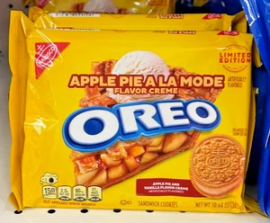 OREO Apple Pie a la Mode Sandwich Cookies 10.68 oz Limited Edition FALL/WINTER - Picture 1 of 5