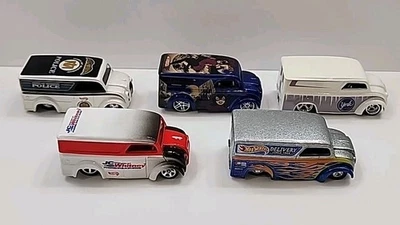 Hot Wheels Лот из 5 Молочных Доставок, Включая Женщину-Кошку, JC Whitney, Йорк +больше - Изображение 1 из 4