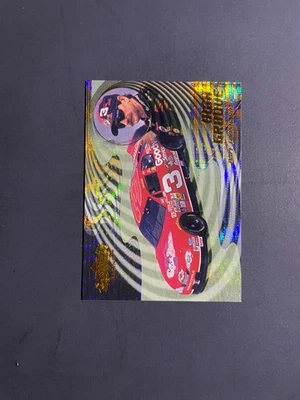 Tarjeta insertada Upper Deck Racing Dale Earnhardt High Groove 2000 #HG5 Foto 1 de 2
