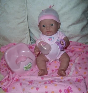 B MISSY KISSY BERENGUER DOLL DRINK PLAY SINGS Outfit - Picture 1 of 1